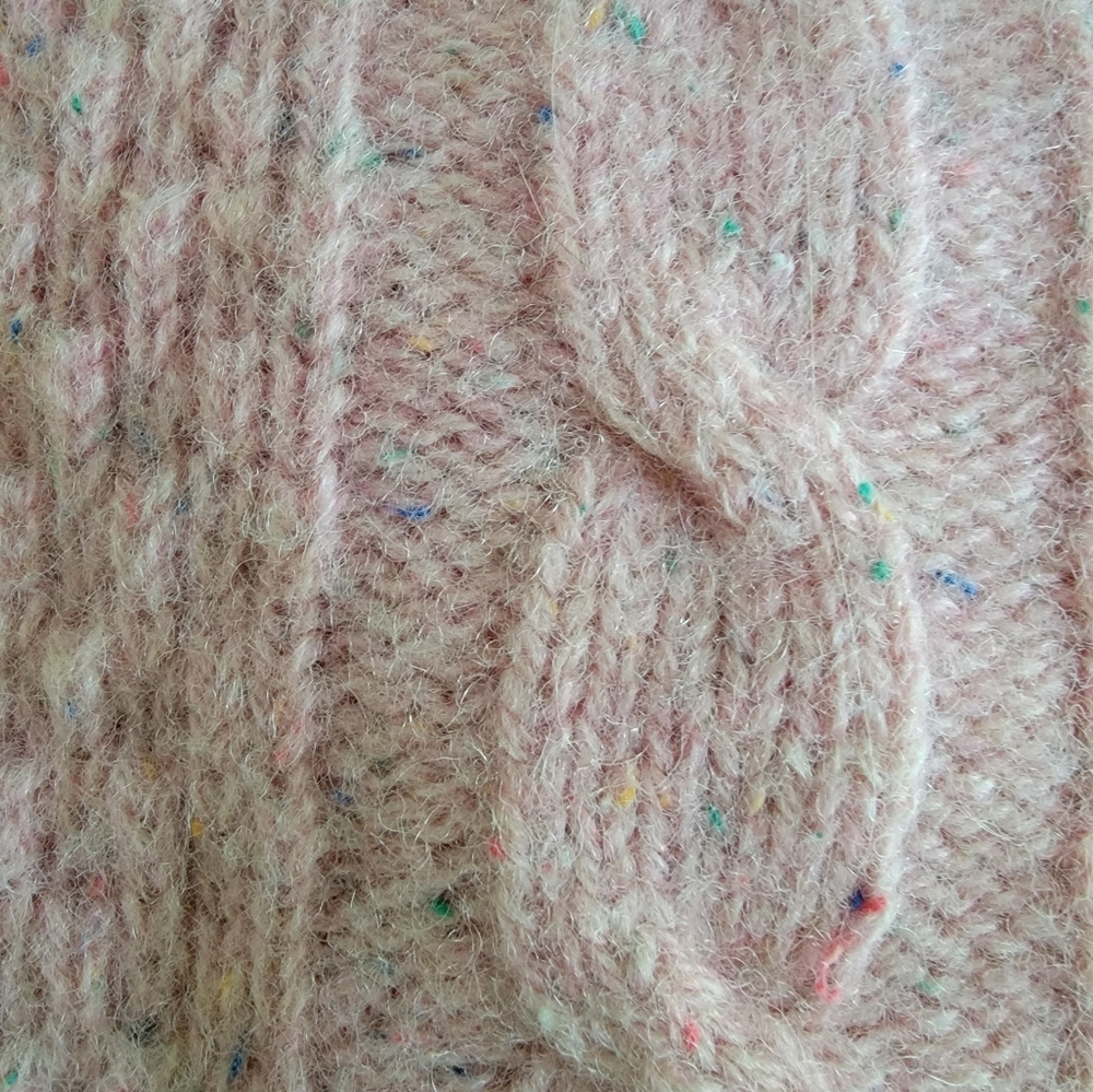 Vintage "Izod Club" Cable Knit Sweater - Picture 8 of 9